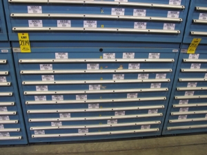 LISTA HEAVY DUTY 9-DRAWER PARTS CABINET W/ CONTENTS (W-50) LOADING & HANDLING FEE $25-